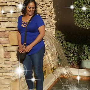 Meet your Posher, Tonya